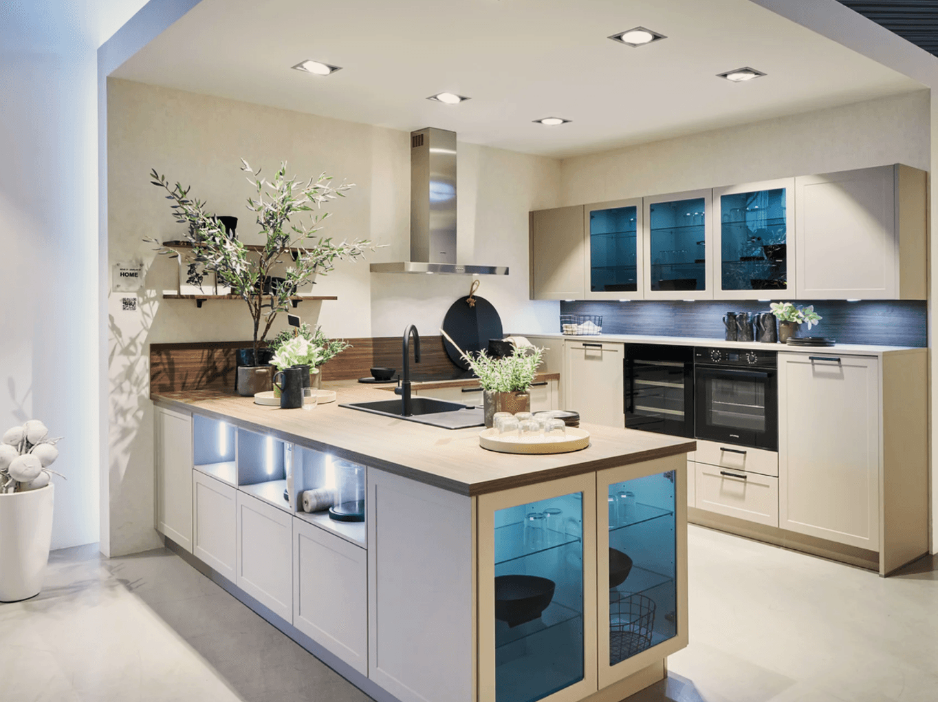 Cuisine HOME — style campagne moderne blanc brillant
